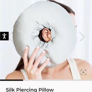 NWOT Silk Piercing Pillow in Gray